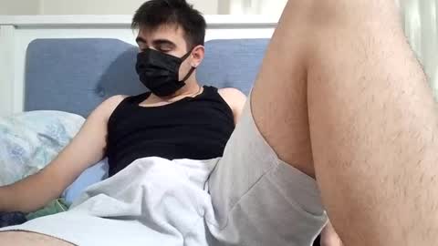 Snapshot of sullyniko chatting on October 5, 2025, 10:07 pm Niko online show from October 5, 2025, 10:07 pm