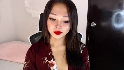 sultry cyramore online show from October 16, 2025, 9:10 am