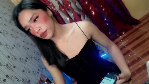 Snapshot of sultry_sirenxx chatting on January 7, 2025, 2:42 am sultry_sirenxx online show from January 7, 2025, 2:42 am