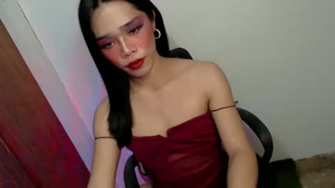 Snapshot of sultry_sirenxx chatting on February 3, 2025, 4:35 am sultry_sirenxx online show from February 3, 2025, 4:35 am