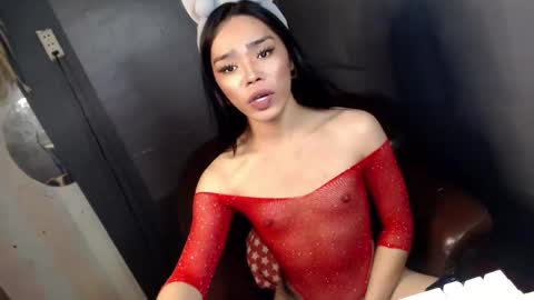 Snapshot of sultry_sirenxx chatting on February 15, 2025, 11:06 am sultry_sirenxx online show from February 15, 2025, 11:06 am