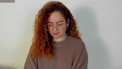 Snapshot of sultrysecrets_ chatting on December 1, 2025, 6:57 pm Ann online show from December 1, 2025, 6:57 pm