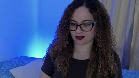 Snapshot of sultrysecrets_ chatting on April 30, 2026, 8:57 pm Ann online show from April 30, 2026, 8:57 pm
