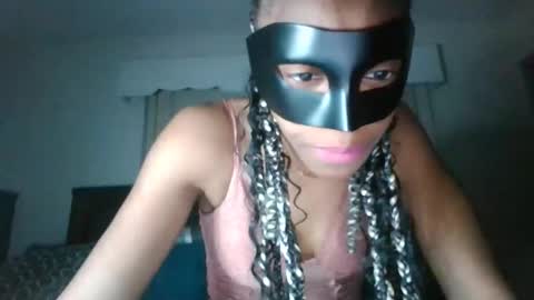 sultrysecretz online show from May 1, 2026, 1:21 am