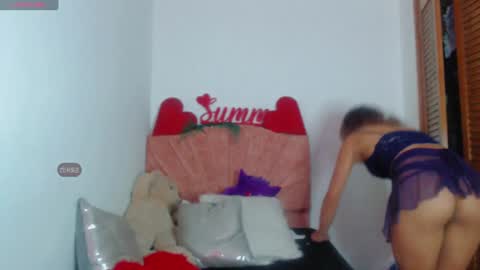 Snapshot of summer__xo chatting on December 14, 2024, 2:56 am Summer online show from December 14, 2024, 2:56 am