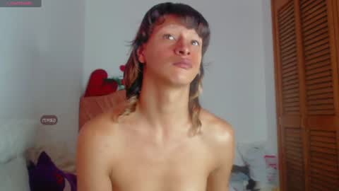 Snapshot of summer__xo chatting on December 22, 2024, 2:17 am Summer online show from December 22, 2024, 2:17 am