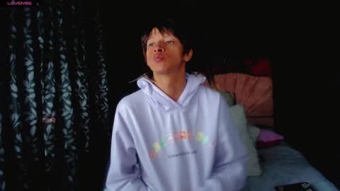 Snapshot of summer__xo chatting on January 23, 2025, 5:02 am Summer online show from January 23, 2025, 5:02 am