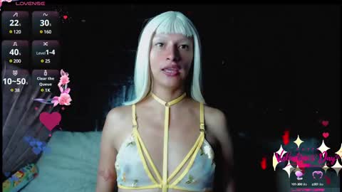 Snapshot of summer__xo chatting on February 15, 2025, 5:09 am Summer online show from February 15, 2025, 5:09 am