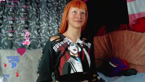 Snapshot of summer__xo chatting on March 4, 2025, 2:17 am Summer online show from March 4, 2025, 2:17 am