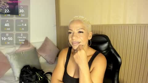 Summer online show from October 18, 2025, 12:39 pm