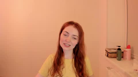 Summer Preston online show from March 18, 2026, 4:43 pm