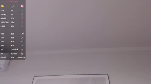 Snapshot of summer_time13 chatting on July 14, 2026, 6:35 pm Liby online show from July 14, 2026, 6:35 pm