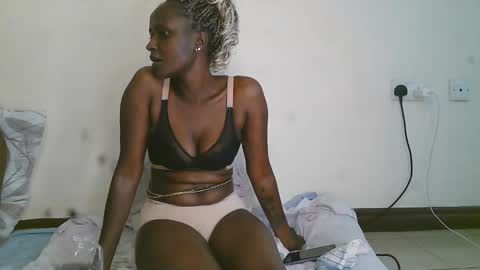 summerdew online show from April 13, 2026, 11:16 am