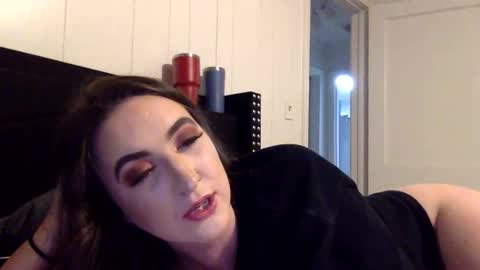 Snapshot of summerlee9 chatting on May 8, 2026, 11:43 pm summerlee9 online show from May 8, 2026, 11:43 pm
