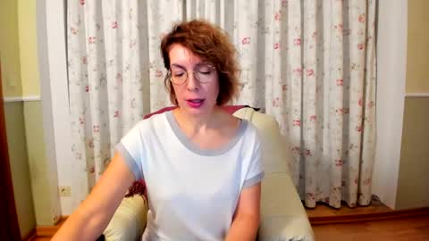 summerliza online show from January 8, 2025, 6:20 pm