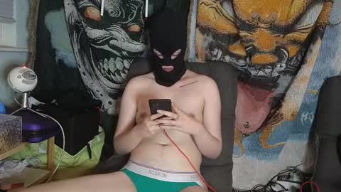 Ryder K online show from November 26, 2025, 12:39 pm