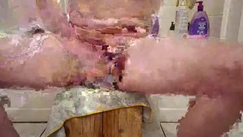 sumwhitedude online show from April 15, 2026, 8:21 am
