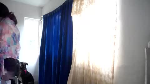 Snapshot of sun1moon6 chatting on April 9, 2026, 3:17 pm moon1 online show from April 9, 2026, 3:17 pm