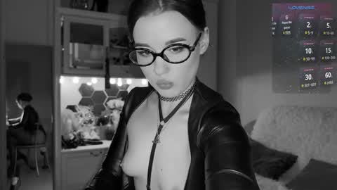 Snapshot of sun_for_you chatting on February 24, 2025, 11:30 pm Miss Nelly online show from February 24, 2025, 11:30 pm