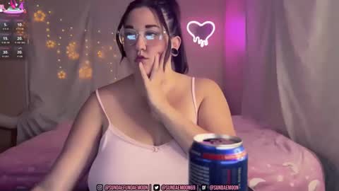 sundaemoon online show from September 23, 2025, 2:36 am