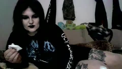 Snapshot of sundaygoth chatting on June 20, 2026, 2:31 pm sundaygoth online show from June 20, 2026, 2:31 pm