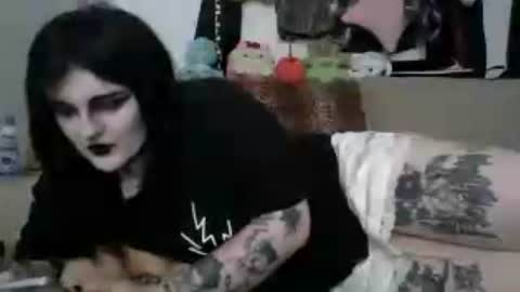 Snapshot of sundaygoth chatting on June 21, 2026, 2:52 pm sundaygoth online show from June 21, 2026, 2:52 pm