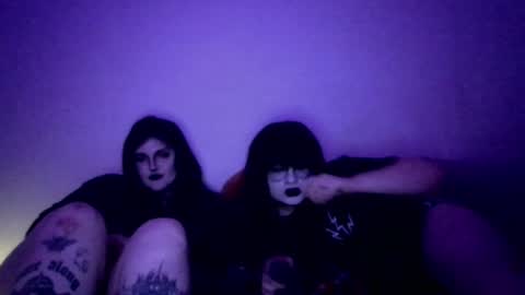 Snapshot of sundaygoth chatting on July 2, 2026, 10:27 pm sundaygoth online show from July 2, 2026, 10:27 pm