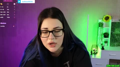 Tina. Im topless model  online show from January 20, 2025, 12:07 pm