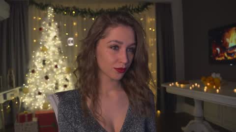 Kate online show from December 21, 2024, 6:44 pm