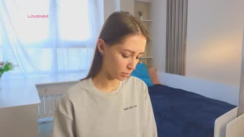 Kate online show from October 13, 2025, 3:28 am