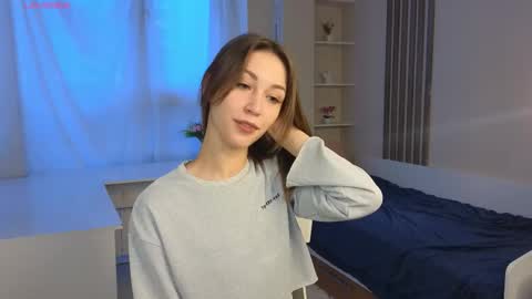 Kate online show from October 31, 2025, 3:29 am