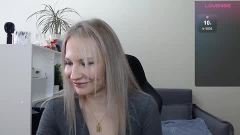 Naomi online show from March 3, 2025, 6:15 am