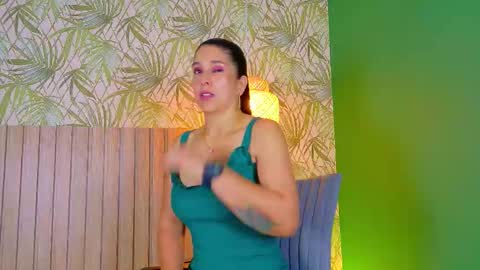 Snapshot of sunny_river chatting on January 7, 2026, 11:34 am Sunny River online show from January 7, 2026, 11:34 am