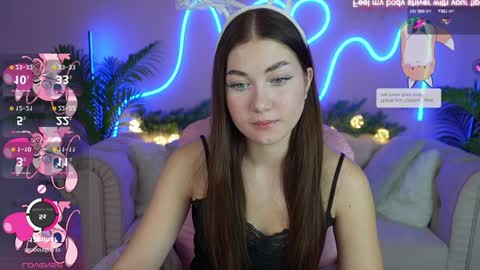 S U N N Y online show from December 5, 2024, 3:04 am