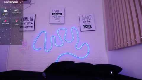  Sunny  online show from February 18, 2025, 8:36 pm