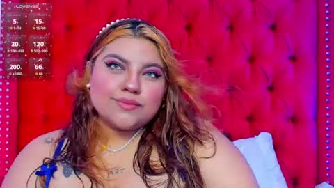 Snapshot of sunnyhoney_ chatting on July 1, 2026, 11:56 am Sunny online show from July 1, 2026, 11:56 am