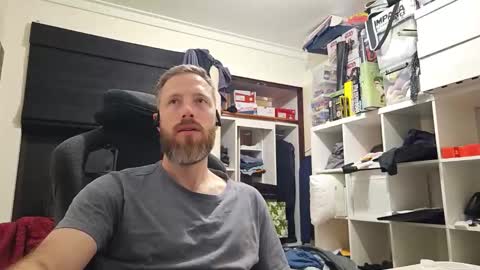 Sunnyoliv3 online show from September 22, 2025, 3:14 pm
