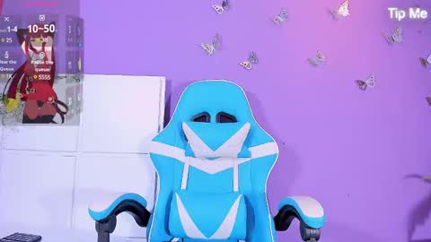      online show from February 23, 2025, 10:20 pm