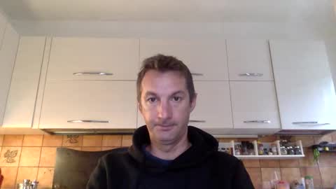 Snapshot of sunnypepito23 chatting on October 13, 2025, 6:24 am sunnypepito23 online show from October 13, 2025, 6:24 am