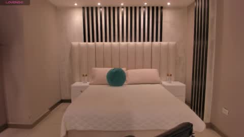 Sunny Rivers online show from March 23, 2026, 4:00 pm