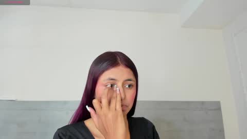 Snapshot of sunnywhitee chatting on May 2, 2026, 7:19 pm sunnywhitee online show from May 2, 2026, 7:19 pm