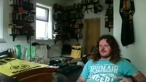 Snapshot of sunr1sa chatting on November 2, 2025, 7:11 am sunr1sa online show from November 2, 2025, 7:11 am