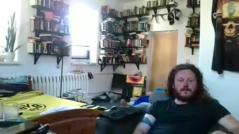 sunr1sa online show from April 9, 2026, 1:16 pm