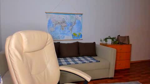 Snapshot of sunsetwithava chatting on December 11, 2024, 5:10 am sunsetwithava online show from December 11, 2024, 5:10 am