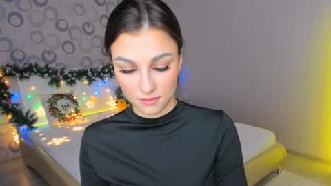 Snapshot of sunsetwithava chatting on December 12, 2024, 5:20 am sunsetwithava online show from December 12, 2024, 5:20 am