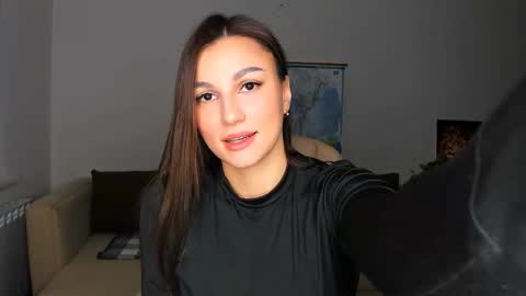 Snapshot of sunsetwithava chatting on December 16, 2024, 7:04 am sunsetwithava online show from December 16, 2024, 7:04 am