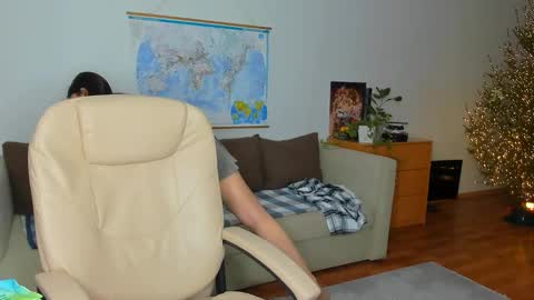 Snapshot of sunsetwithava chatting on December 27, 2024, 9:43 pm sunsetwithava online show from December 27, 2024, 9:43 pm