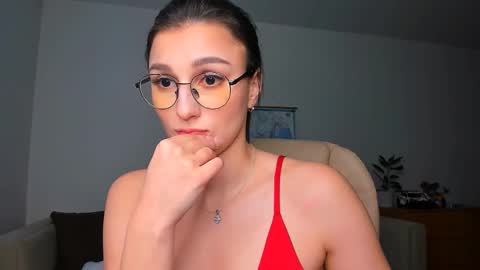 Snapshot of sunsetwithava chatting on February 9, 2025, 8:11 am sunsetwithava online show from February 9, 2025, 8:11 am