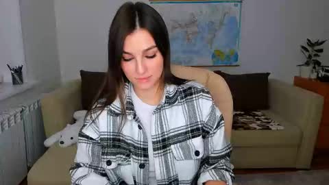 Snapshot of sunsetwithava chatting on February 17, 2025, 3:15 am sunsetwithava online show from February 17, 2025, 3:15 am