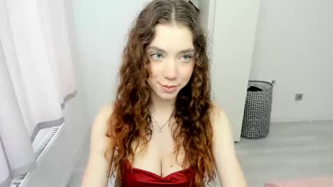 Snapshot of sunshine_bliss chatting on June 18, 2026, 3:38 pm sunshine_bliss online show from June 18, 2026, 3:38 pm